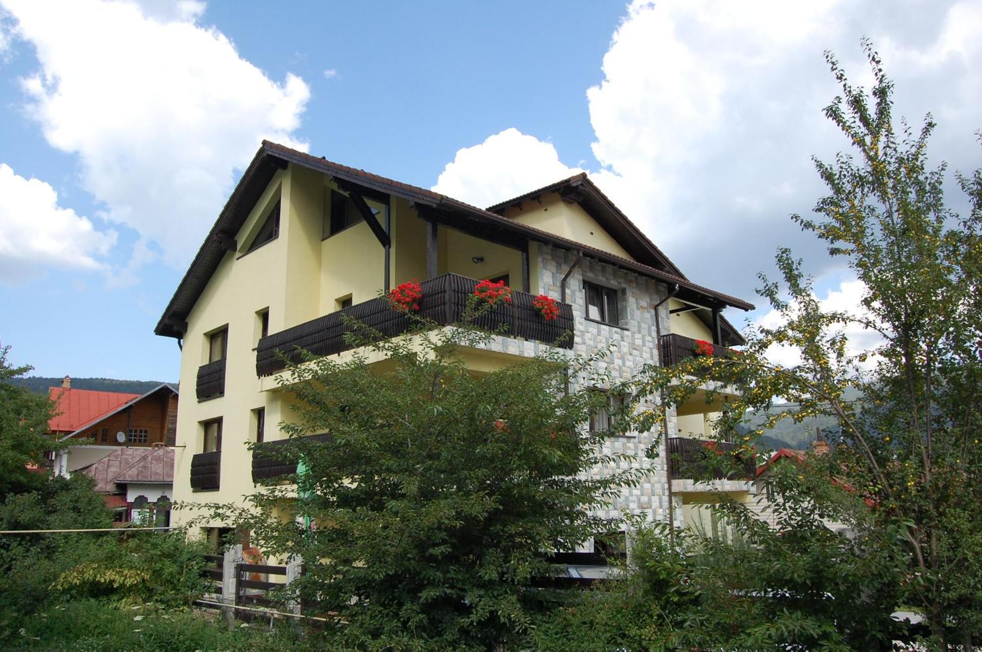 Hotel The Ghetto à Buşteni Chambre photo